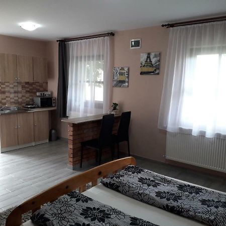 Aquatherma Apartman Sárospatak Εξωτερικό φωτογραφία