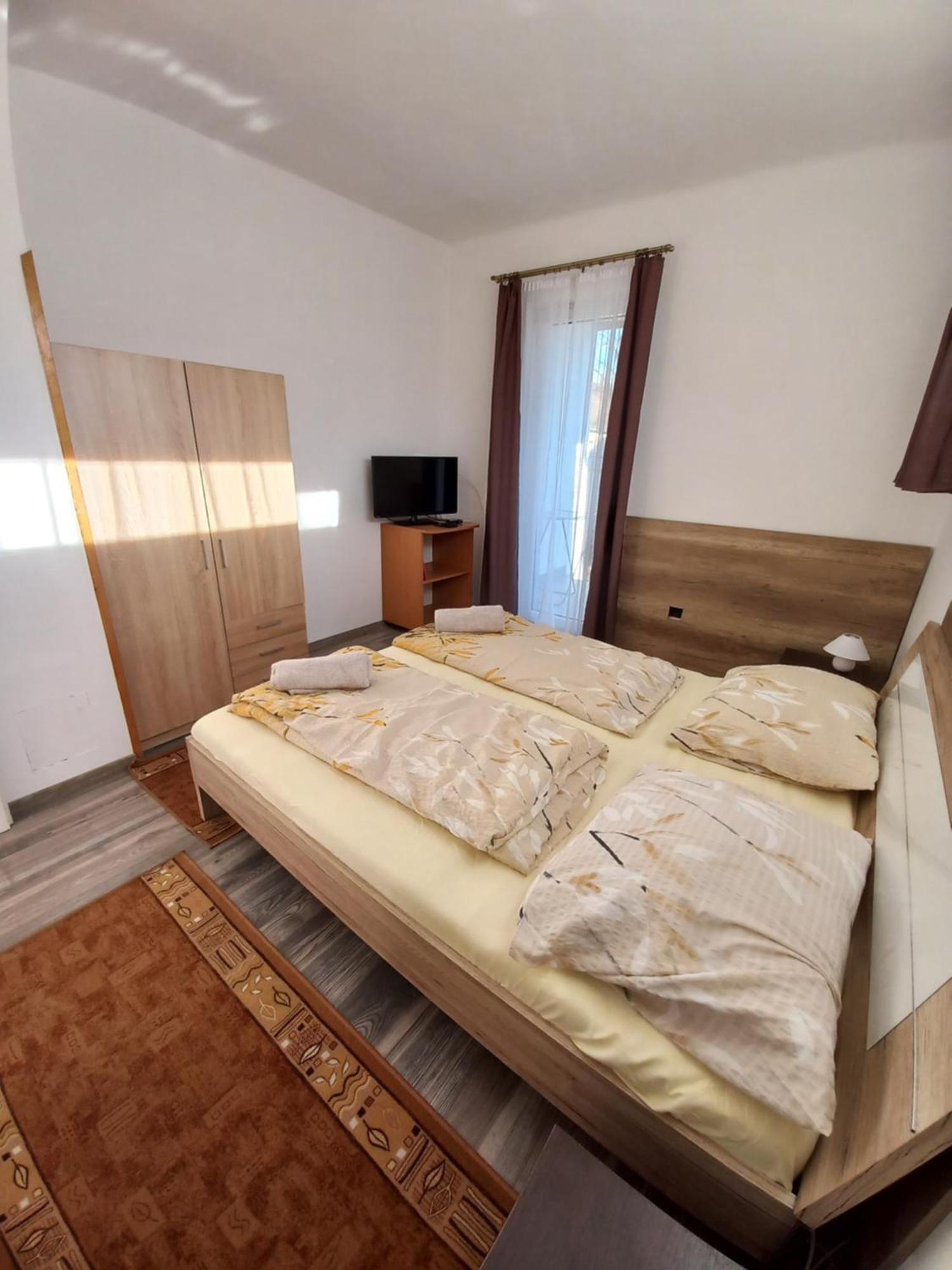 Aquatherma Apartman Sárospatak Εξωτερικό φωτογραφία