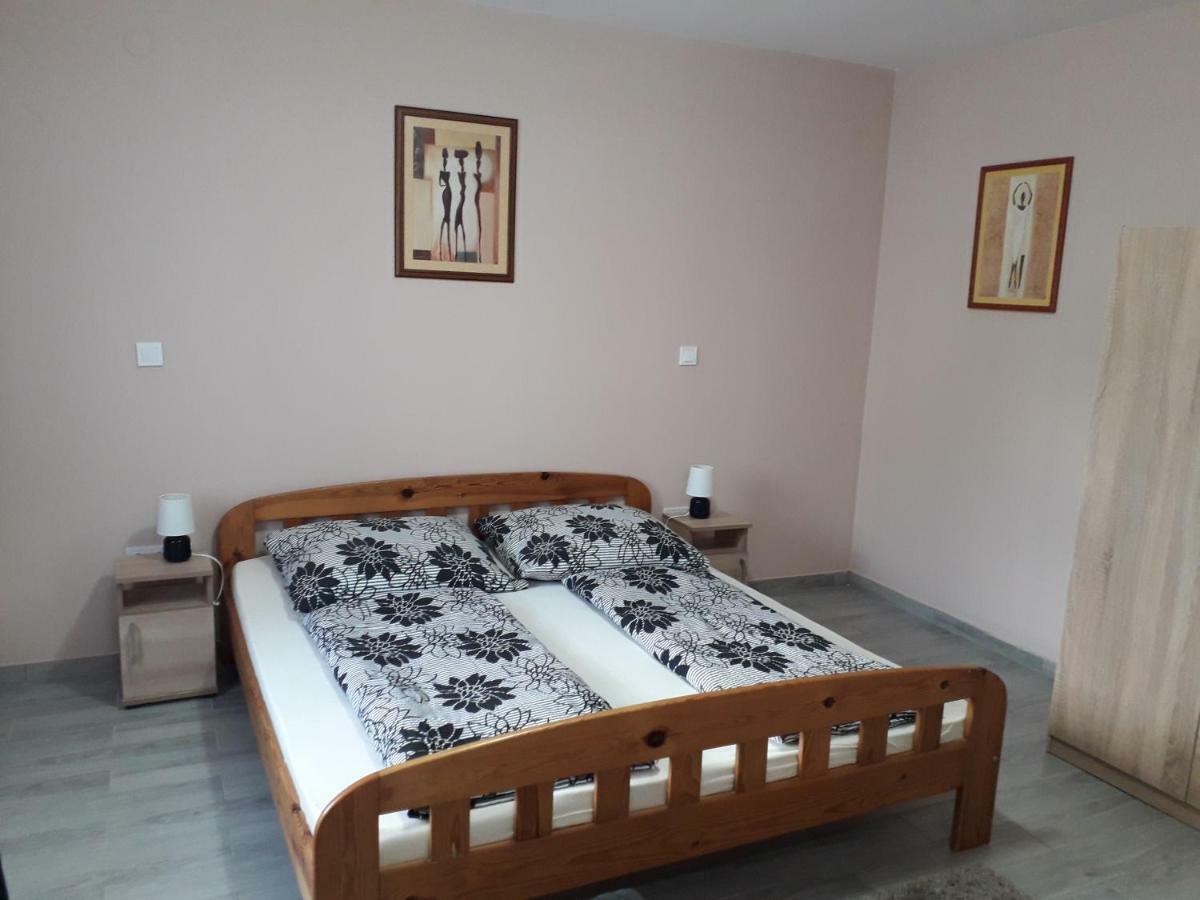 Aquatherma Apartman Sárospatak Εξωτερικό φωτογραφία