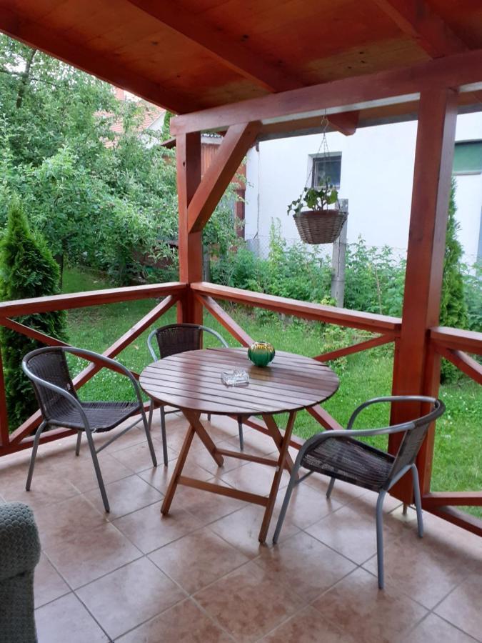 Aquatherma Apartman Sárospatak Εξωτερικό φωτογραφία
